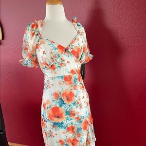 Beautiful floral dress from Lulus size Small